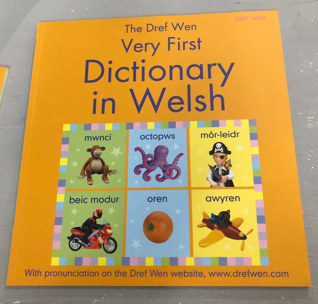 Dref Wen Very First Dictionary in Welsh