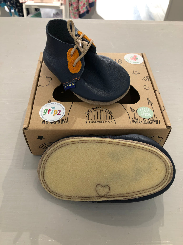 Derby Navy/Tangerine Shoes